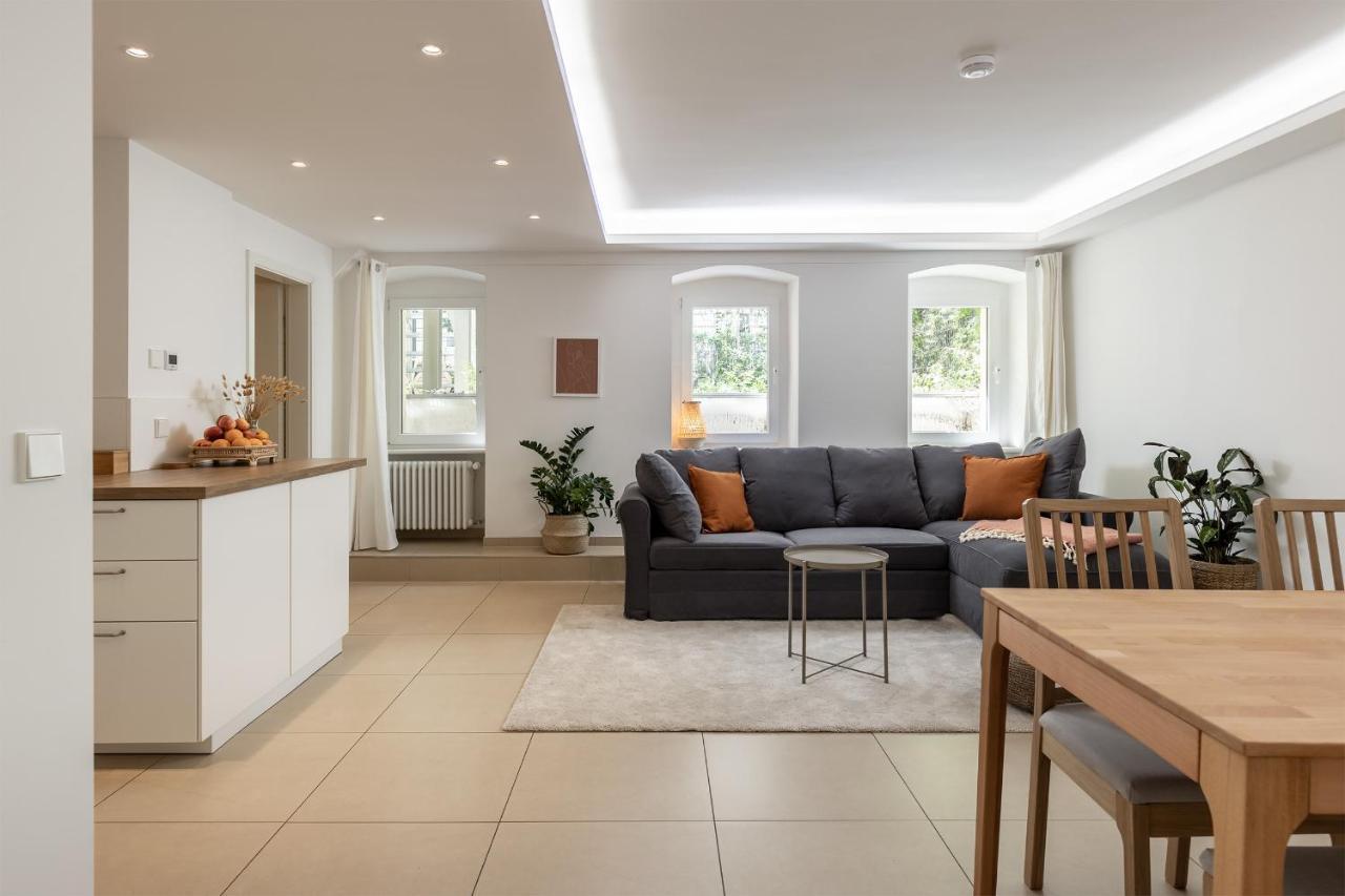 Apartment Spacious In Hemholtzkiez Prenzlauer Berg For 8 People
